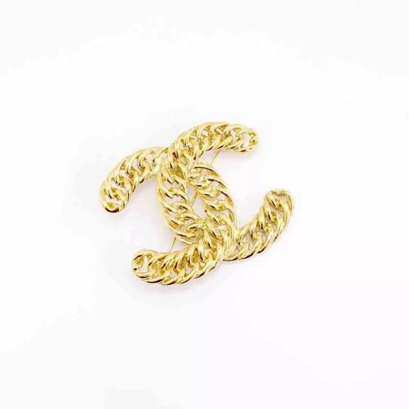 CHANEL CC Logo Round Link Rope Brooch Gold Tone 1107 Pin Auth - Picture 8 of 12